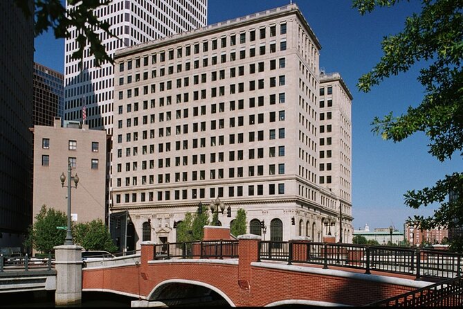 Providence Architecture Boat Tour - A 75-minute look at 300 years of design