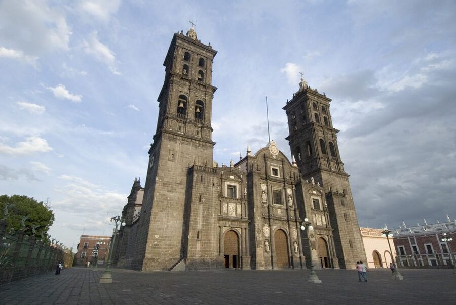Puebla Architecture Walking Tour - The gilded Baroque drama of Rosario Chapel