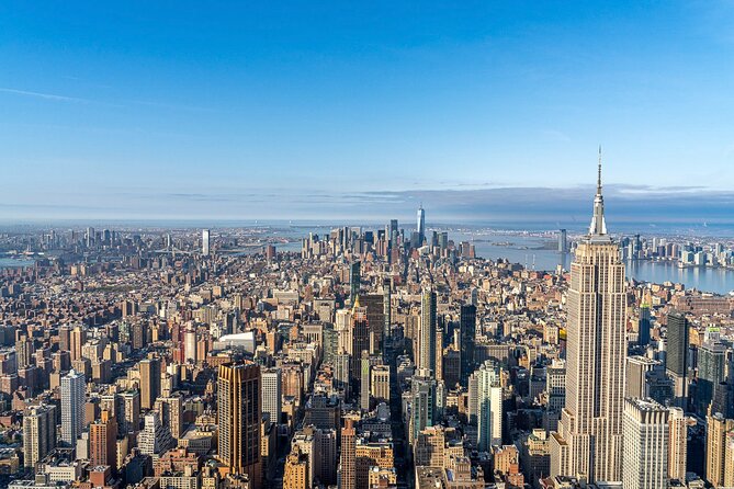 Race to the Sky: NYC Architecture Tour With SUMMIT One Ticket - One Vanderbilt and the feud behind the skyline