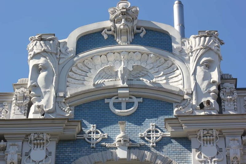 Riga: 2-Hour History of Art Nouveau Walking Tour - From the House of the Black Heads into central Riga
