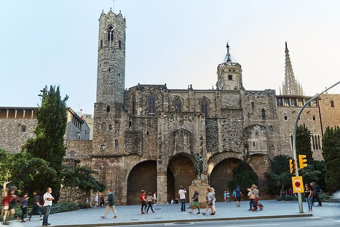 Roman & Gotic & Gaudi in Barcelona: private walking tour - Royal power at Palau Reial Major