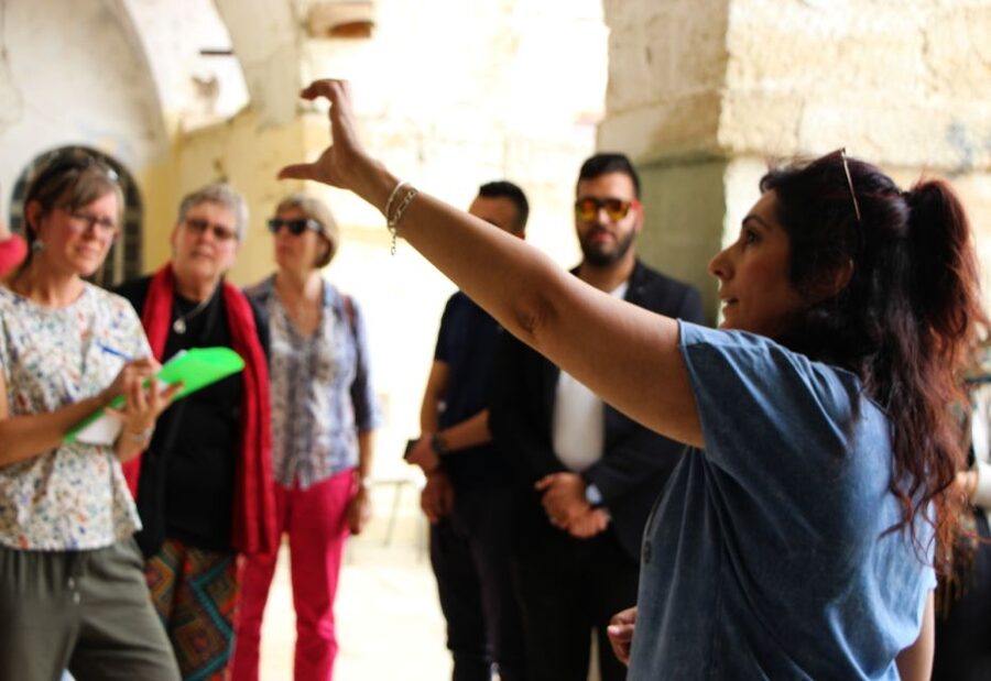 Rome: Renaissance & Baroque Walking Tour - Campo de’ Fiori, food stalls and a grim public past