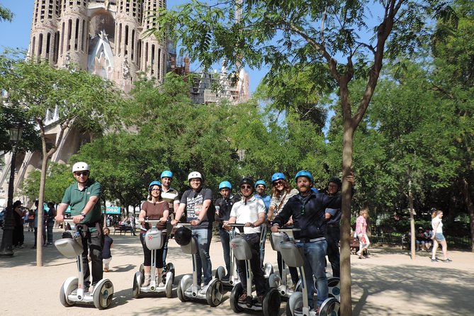Sagrada Familia - 2H Segway Tour - Starting at Carrer del Correu Vell