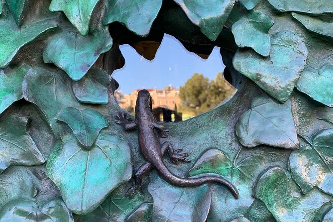Sagrada Familia and Guell Park Private Tour - What the price buys you