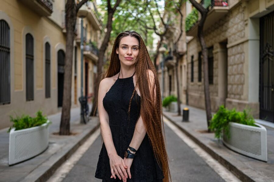 Sagrada Familia cinematic photoshoot - The panoramic viewpoint and hidden garden
