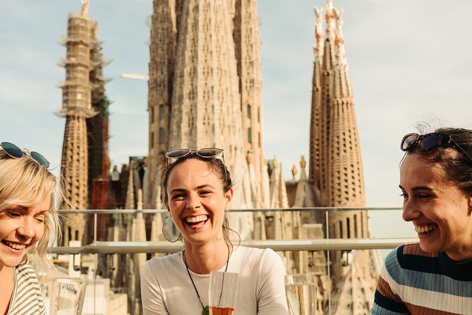 Sagrada Familia Closing Time Tour with Rooftop Views - Who will enjoy this evening visit