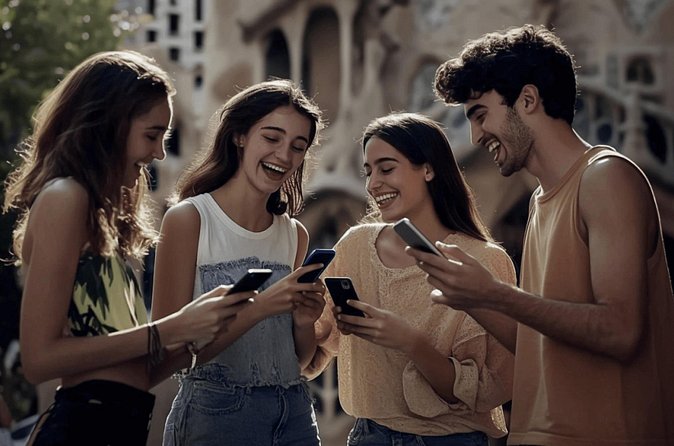 Sagrada Familia External Audio Tour - The 3 Iconic Facades - How the smartphone format works