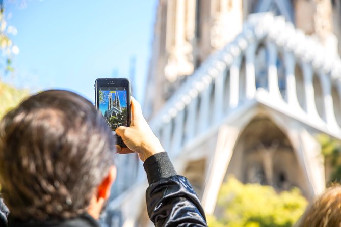 Sagrada Familia Fast Track Guided Tour - Is the optional tower worth choosing?