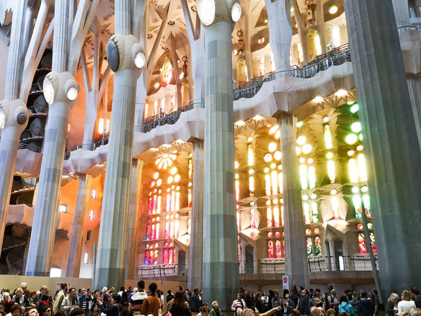 Sagrada Familia & Gaudi Guided Tour Private or Small Groups - Entering the Sagrada Familia with priority access