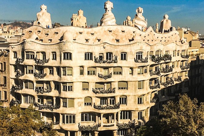 Sagrada Familia & Gaudi Tour Private or Small Group with Tickets - Passeig de Gràcia: Gaudí’s famous façades