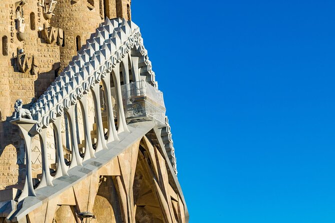 Sagrada Familia : Guided tour inside Skip the line! - Is $90.51 a good value?