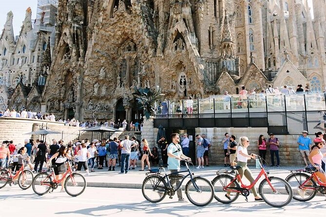 Sagrada Familia Guided Tour Masterpiece - Why Sagrada Familia Rewards a Guided Visit