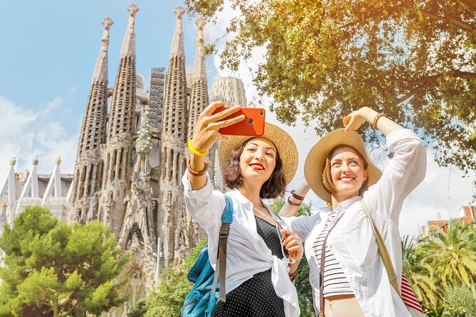 Sagrada Familia Guided Tour with Skip The Line Access - The value of the $50.79 price
