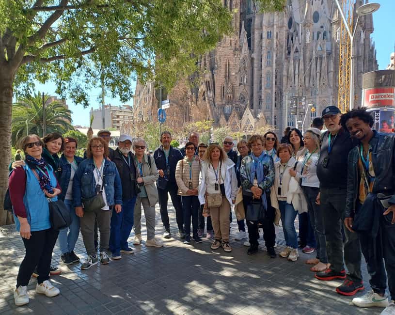 Sagrada Familia Guided Tour - The Nativity Façade, full of life and hope