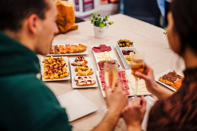 Sagrada Familia Jamon & Tapas Tasting Experience - Should you book the Sagrada Familia jamón tasting?