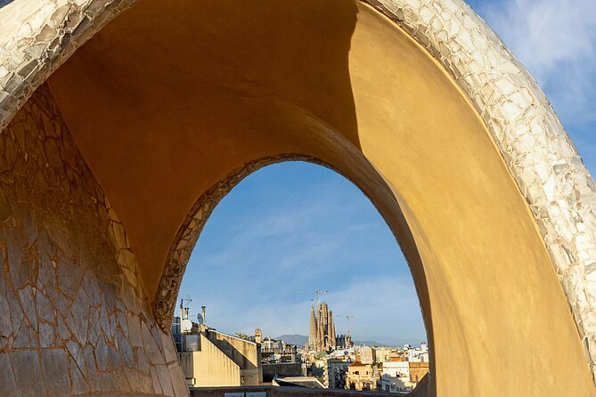 Sagrada Familia & La Pedrera Small Group Tour with Cava Tasting - Who gets the best value from this tour