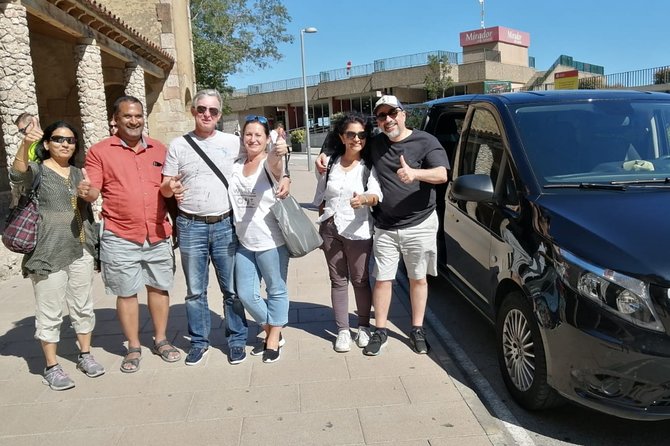 Sagrada Familia & Montserrat Private Tour with Hotel pick-up - Santa Maria de Montserrat and the Black Madonna