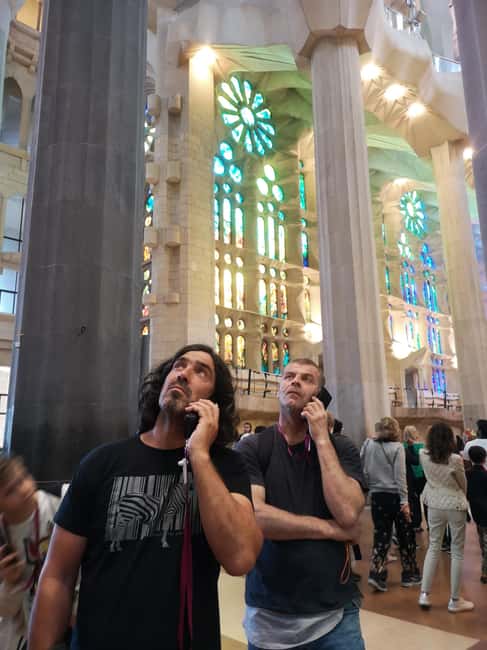Sagrada Familia & Official Guide Private or Small Group Tour - Free time after the guided explanation