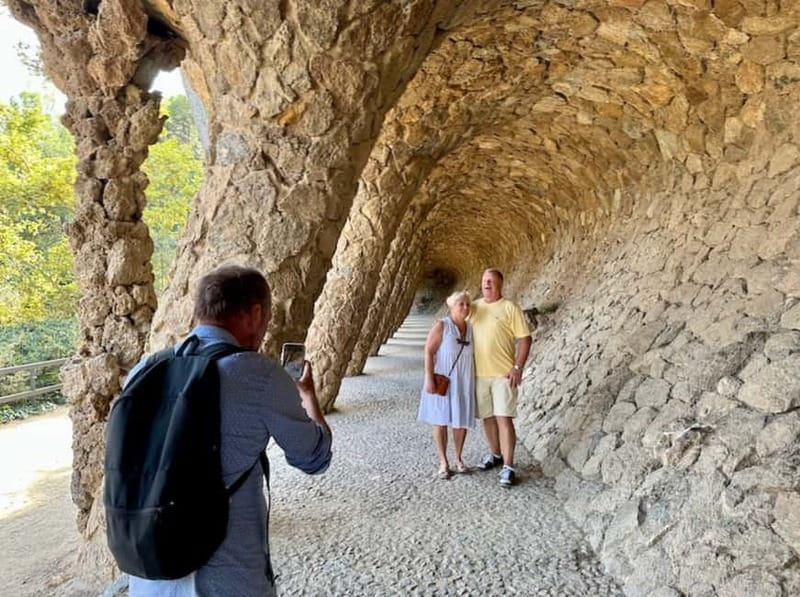 Sagrada Família & Park Güell Guided Tour with Transportation - How demanding is the day?