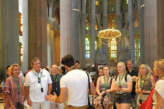 Sagrada Familia Private Tour - Why queue-free admission matters
