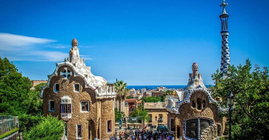 Sailing Experience, Sagrada Familia & Park Guell - Starting at Port Olímpic aboard Bombon