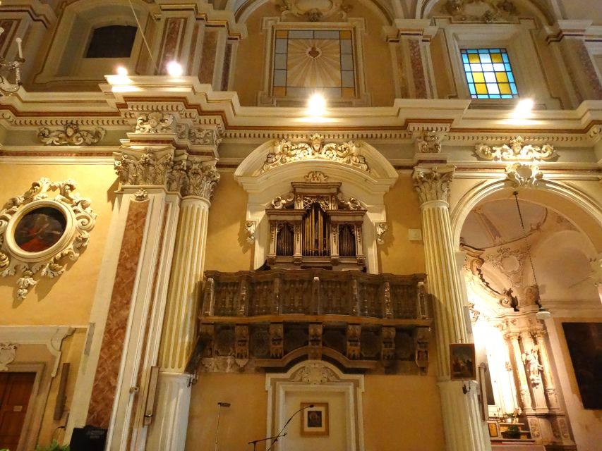 Scicli: Guided Walking Tour in Baroque City Center - Starting at San Bartolomeo among the cave homes