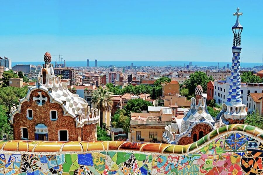 Semi-Private Barcelona Gothic, Parc Guell & Sagrada Familia - How the small-group format changes the day