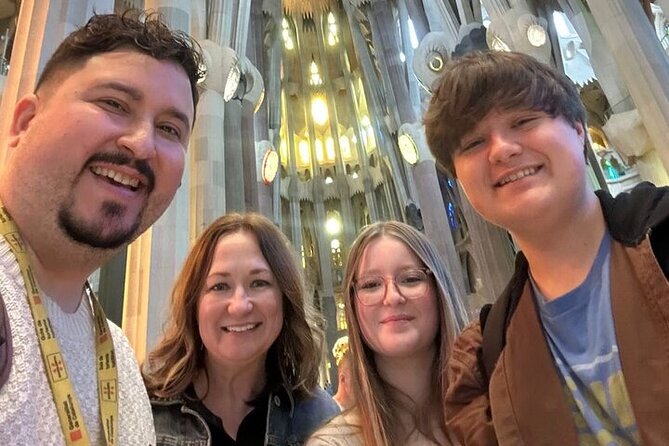 Semi-Private Barcelona Tour Gothic, Sagrada Familia & Park Guell - Sagrada Família and the logic behind the façade