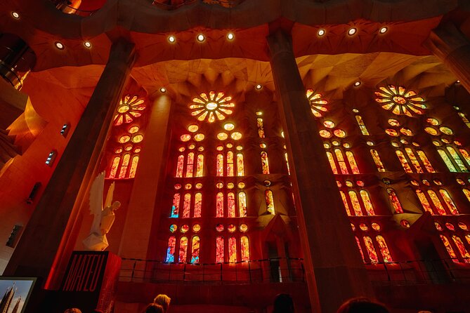 Skip the Line Sagrada Familia Guided Tour & Optional Cava Upgrade - Entering through Gaudí’s Nativity Façade