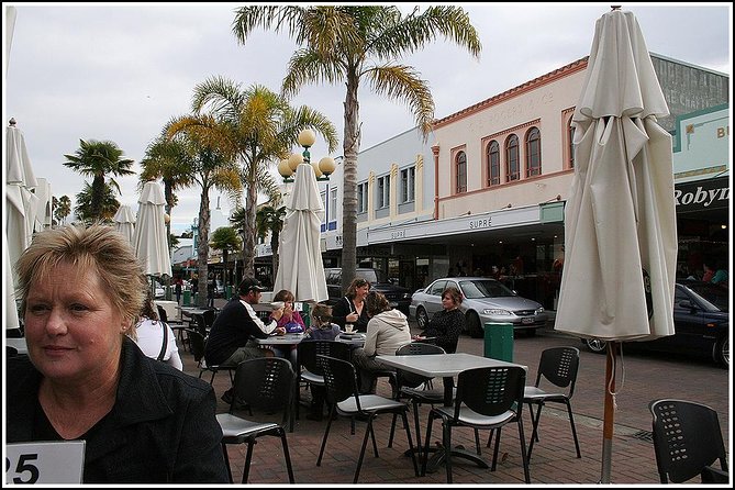 Small group - Napier City & Art Deco Tour, 2 hours - Ahuriri: a change of setting