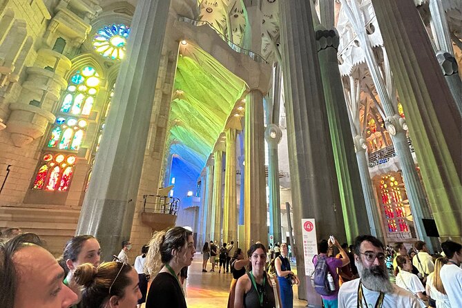 Small Group Tour in Barcelona Sagrada Familia with Tickets - Entering the Basilica With Fast Access