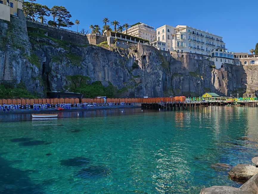 Sorrento: Gothic-Baroque Art Tour & Free local Tasting - Key points at a glance