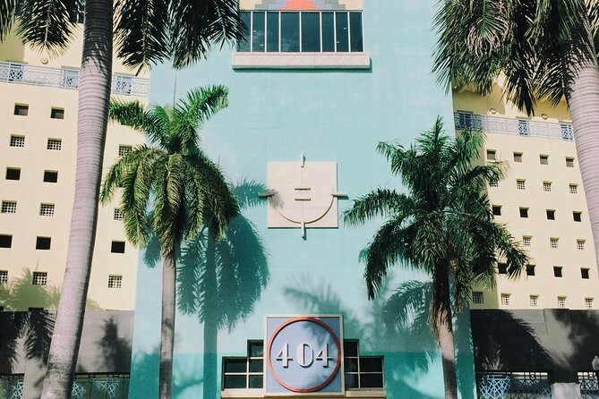 South Beach Art Deco Highlights and The Wolfsonian Museum Tour - Lummus Park between hotels and the Atlantic