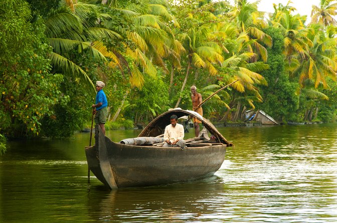 South India Tour- Temple Architecture and Backwaters - Who should book this journey