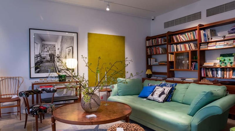 Stockholm: Scandinavian Architecture & Design Ostermalm Tour - Östermalmshallen: design you can taste