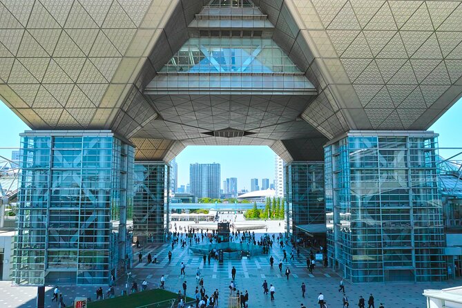 Tokyo Architecture and Contemporary Art Walking Tour with a local guide - Daikanyama and Nakameguro: a calmer final chapter