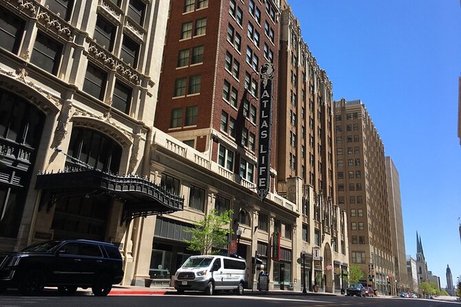 Tulsa Art Deco and Architecture with Expert Guide Walking Tour - Reading the Deco District building by building