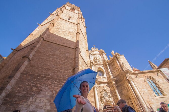 Valencia: Art & Architecture Guided Tour with Monuments Tickets - La Lonja de la Seda, Valencia’s trading powerhouse