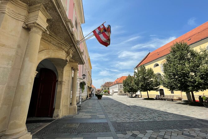 VarazdinTown & Trakoscan Castle, Small Guided Group from Zagreb - Is $132.75 a fair price?