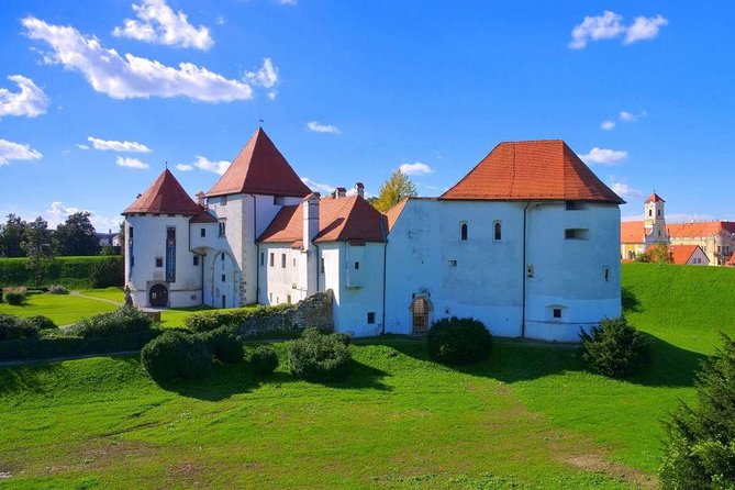 VarazdinTown & Trakoscan Castle, Small Guided Group from Zagreb - Meeting in Zrinjevac Park at 9:00 am