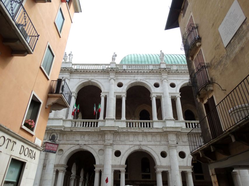 Vicenza: Palladian Architecture Private Walking Tour - Starting at Piazza Castello beside Garibaldi