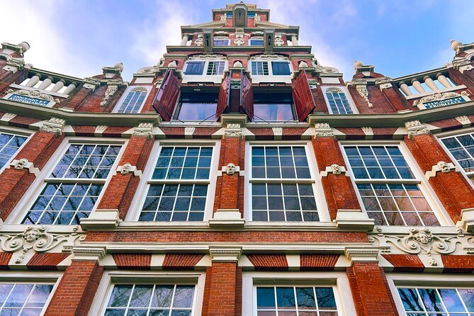 Walking Tour about Golden Age Architecture, private local guide - De Dolphijn and a Rembrandt connection