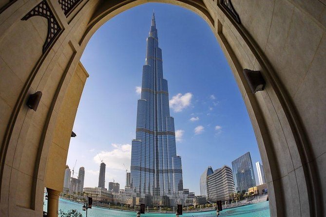Wings of Dubai: Downtown Dubai Art & Architecture Tour - Burj Khalifa, Dubai Fountain, and the Downtown art trail